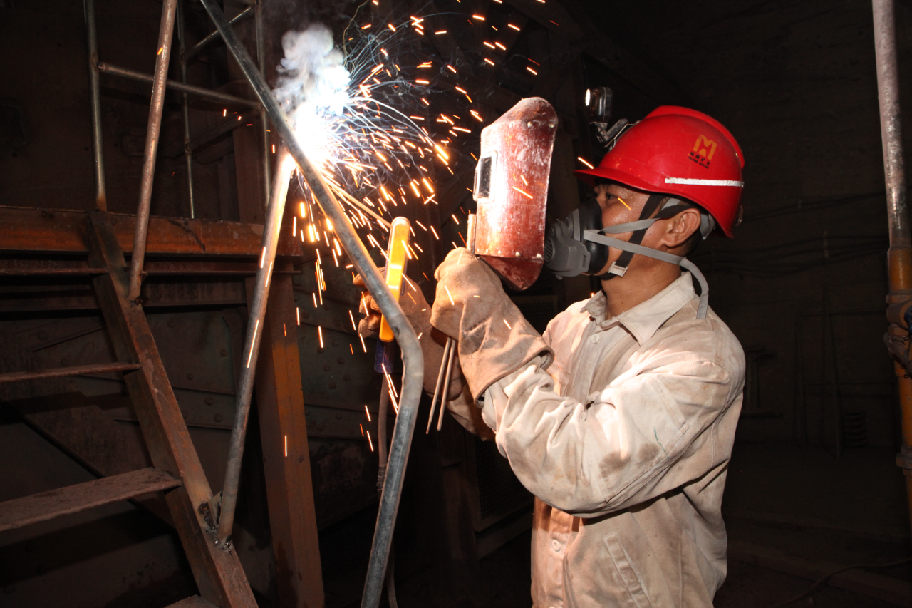 1718065687748794.jpg 34年坚守一线 好“焊”是这样炼成的2_20240611082625.jpg